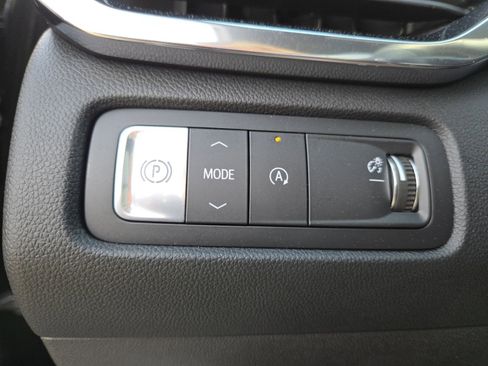 New 2026 GMC Acadia Denali Ultimate w/ LPO, Floor Liner Package image 32