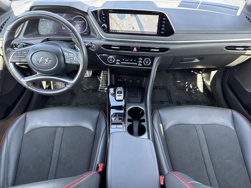 Used 2023 Hyundai Sonata SEL Plus w/ Preferred Accessory Package image 9