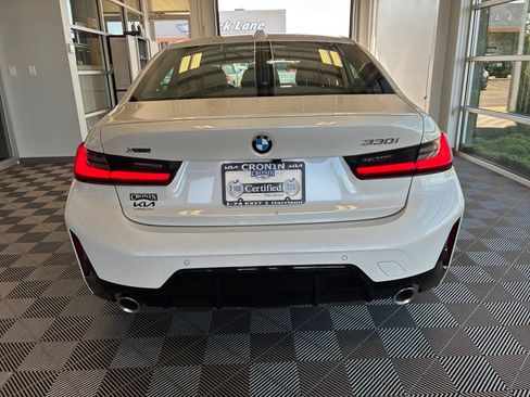 Used 2026 BMW 330i xDrive Sedan AWD/4WD image 5