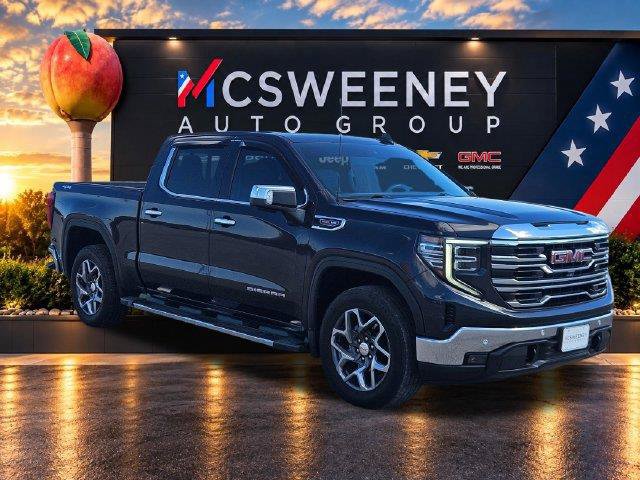 Used 2023 GMC Sierra 1500 SLT w/ SLT Premium Plus Package AWD/4WD image 7