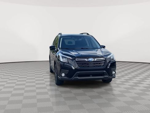 Used 2022 Subaru Forester Limited AWD/4WD image 3