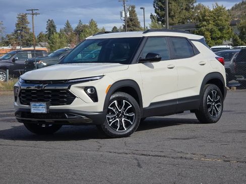 New 2026 Chevrolet TrailBlazer ACTIV w/ Convenience Package image 1