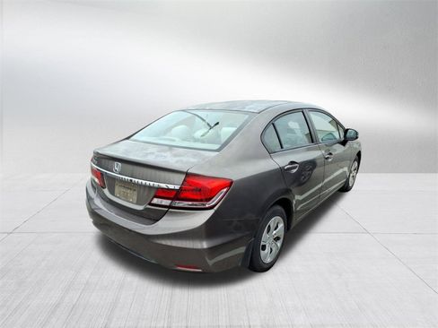 Used 2013 Honda Civic LX image 5