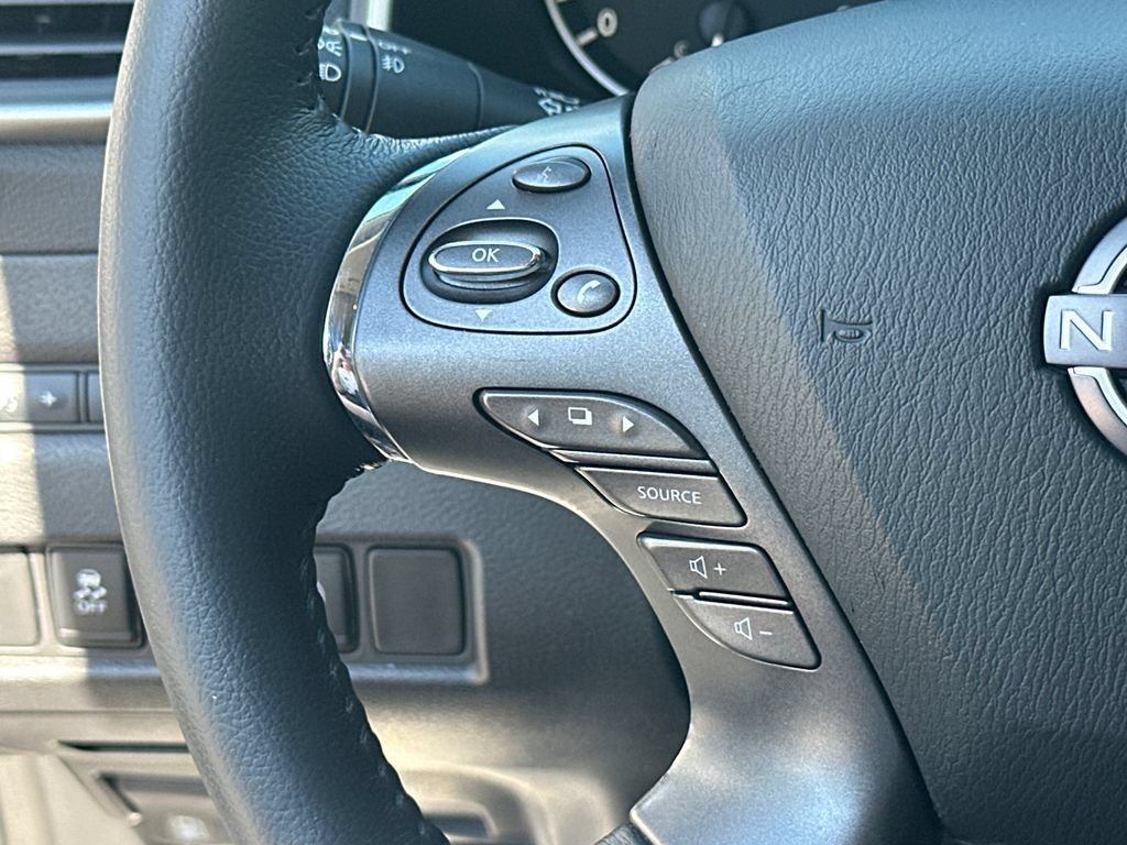 Used 2024 Nissan Murano SV FWD image 20