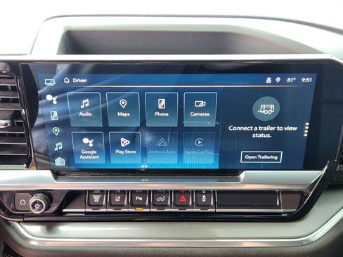 Used 2024 Chevrolet Silverado 2500 High Country image 17