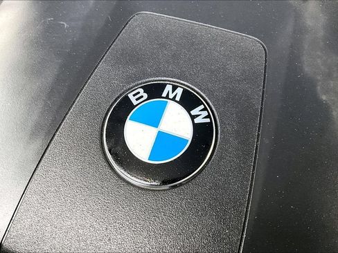 Used 2024 BMW X6 xDrive40i w/ Parking Assistance Package AWD/4WD image 38