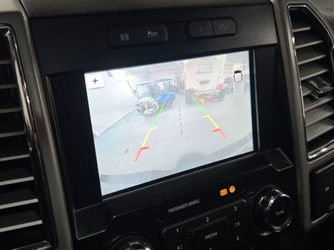 Used 2017 Ford F350 Lariat w/ Chrome Package image 29