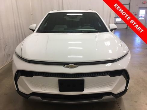 Used 2024 Chevrolet Equinox EV LT image 10