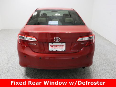 Used 2012 Toyota Camry LE image 8