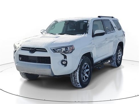 Used 2023 Toyota 4Runner TRD Off-Road image 2