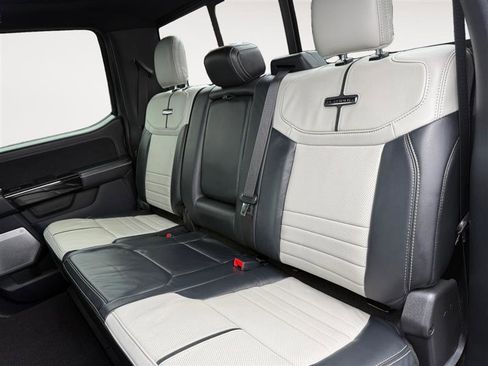 Used 2022 Ford F150 Lightning Platinum image 15