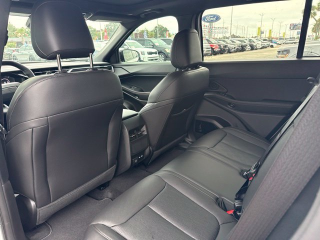 Used 2026 Jeep Cherokee Overland AWD/4WD image 9