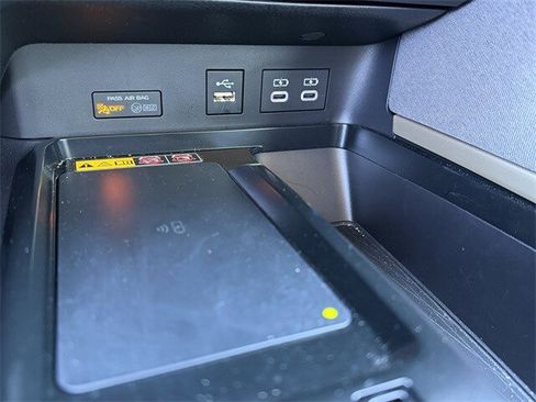 Certified 2025 Toyota Camry LE image 21