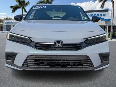 Used 2024 Honda Civic Sport image 2
