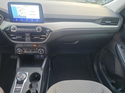 Used 2021 Ford Escape SE w/ SE Sport Appearance Package image 37