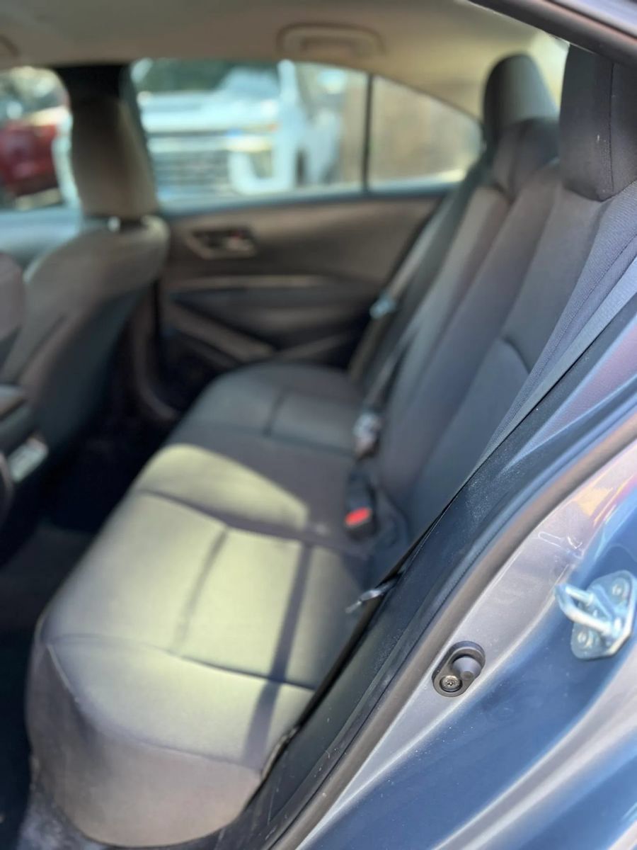 Used 2026 Toyota Corolla LE FWD image 11