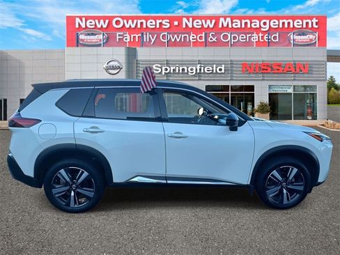 Certified 2021 Nissan Rogue SL w/ Premium Package image 4