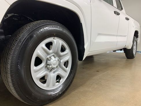 Used 2022 Toyota Tundra SR w/ SR Tow Package image 2