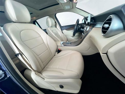 Certified 2022 Mercedes-Benz GLC 300 4MATIC image 24