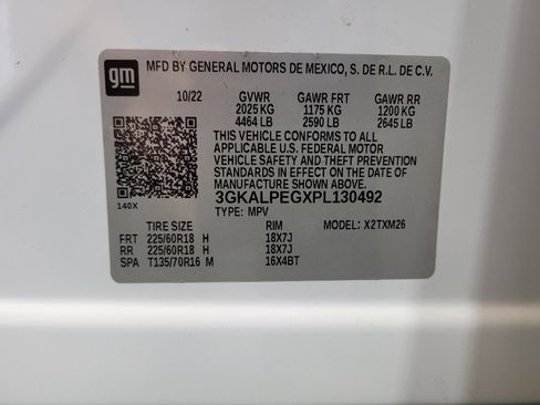 Used 2023 GMC Terrain SLT w/ Tech Package FWD image 33