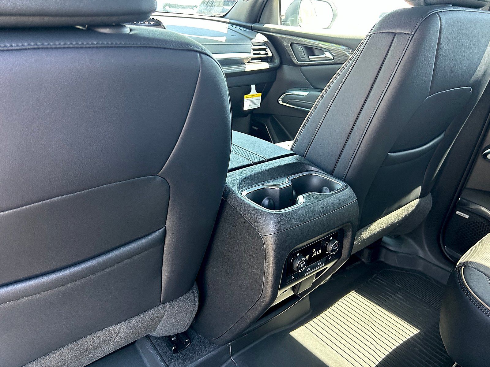 New 2026 Chevrolet Traverse High Country FWD image 26