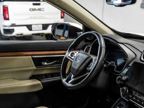 Used 2021 Honda CR-V Touring image 14