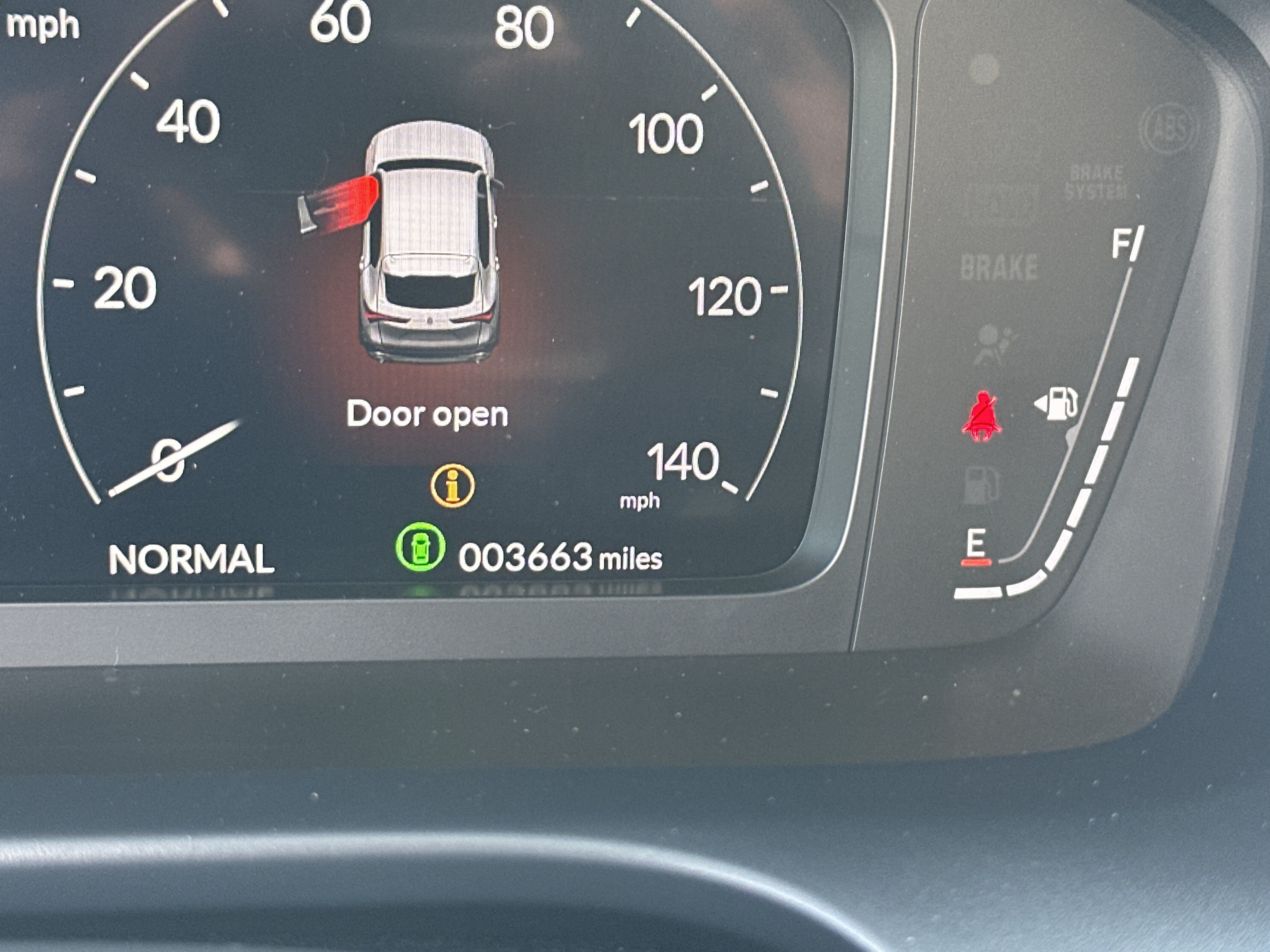 Certified 2025 Acura ADX FWD image 31