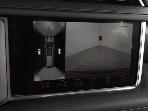 Used 2024 GMC Yukon Denali w/ Advanced Technology Package image 21