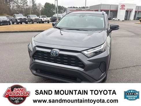 Used 2023 Toyota RAV4 XLE image 7
