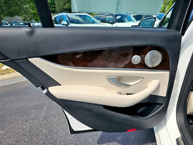 Used 2023 Mercedes-Benz E 450 4MATIC Sedan image 28