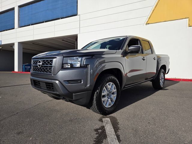 Used 2022 Nissan Frontier SV AWD/4WD image 2