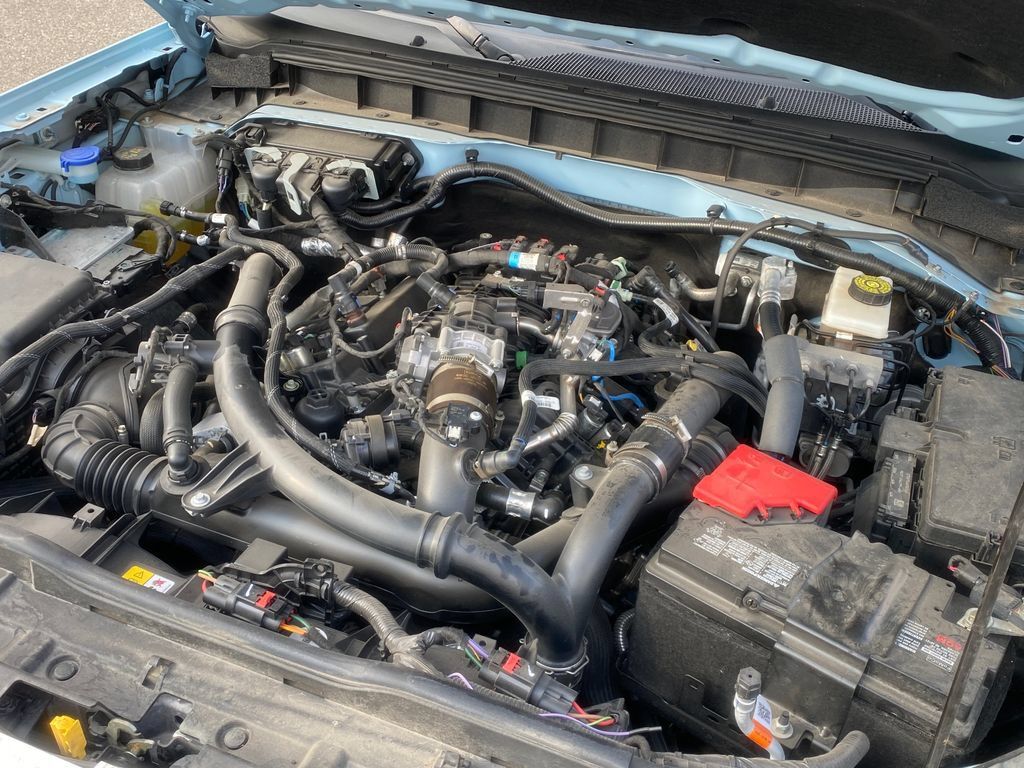 Used 2024 Ford Bronco Heritage Edition AWD/4WD image 23