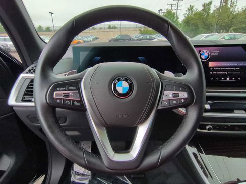Used 2026 BMW X5 xDrive40i w/ Premium Package AWD/4WD image 25