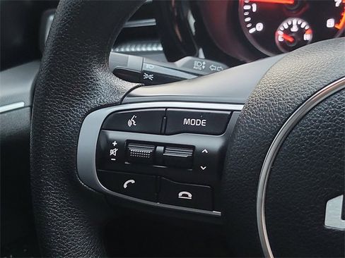 Used 2023 Kia K5 LXS image 13