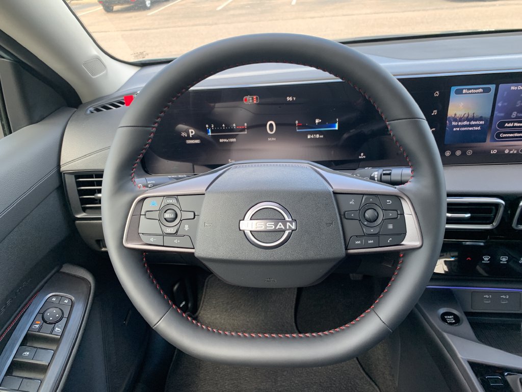 New 2026 Nissan Sentra SR w/ SR Premium Package FWD image 8