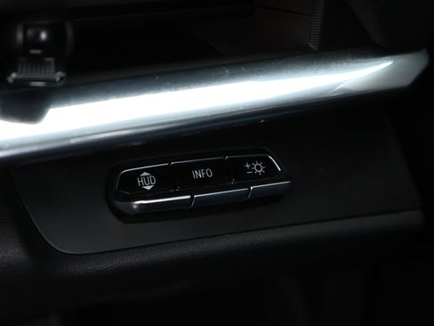 Used 2020 Chevrolet Corvette 2LT w/ 2LT Preferred Equipment Group image 15