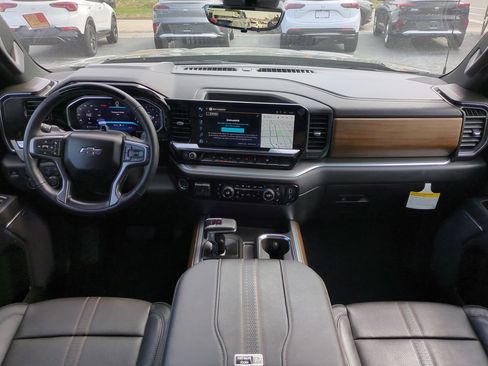 New 2026 Chevrolet Silverado 1500 High Country w/ Midnight Edition AWD/4WD image 14