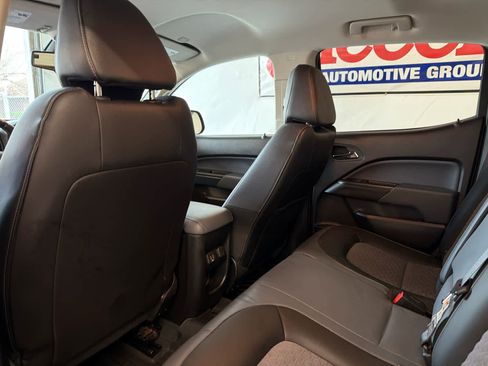 Used 2022 Chevrolet Colorado Z71 w/ Safety Package image 18