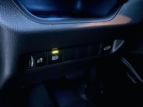 Used 2020 Toyota RAV4 XSE image 33