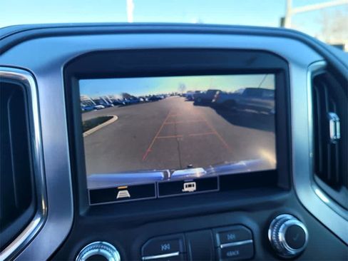 Used 2021 GMC Sierra 1500 Elevation w/ Preferred Package image 10