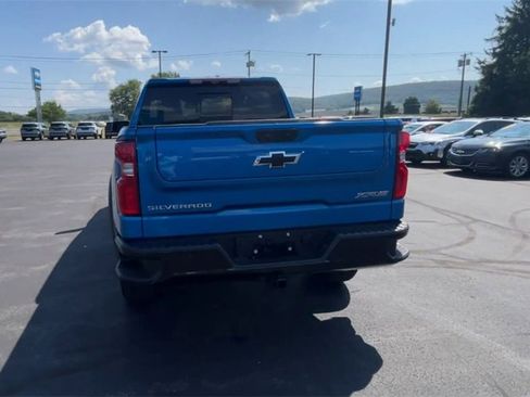 Certified 2023 Chevrolet Silverado 1500 ZR2 w/ Technology Package image 7