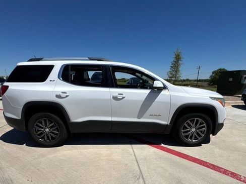 Used 2017 GMC Acadia SLT FWD image 5
