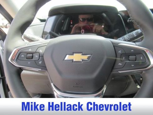 Used 2026 Chevrolet Trax LT w/ Driver Confidence Package FWD image 11
