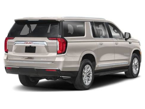 Used 2022 GMC Yukon XL SLT AWD/4WD image 3
