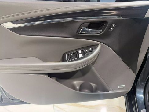 Used 2018 Chevrolet Impala Premier image 10