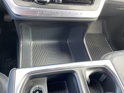 New 2026 Ford Expedition Max Platinum image 47