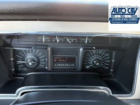 Used 2008 Lincoln Navigator 4WD image 30