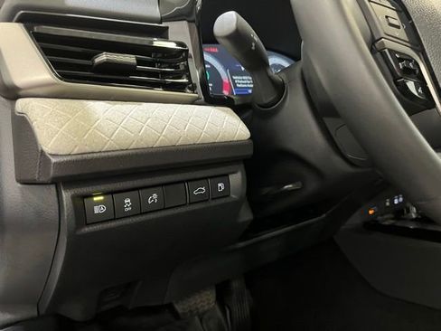 Certified 2025 Toyota Camry XLE image 14