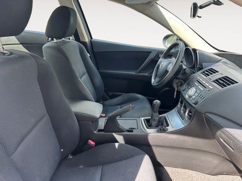Used 2010 MAZDA MAZDA3 i Sport image 11
