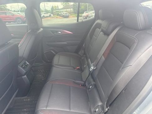 Used 2024 Chevrolet Equinox EV RS FWD image 9